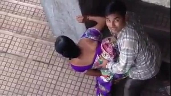 Indian xxx sex in chennai subway caught fucking hot desi bhabhi
