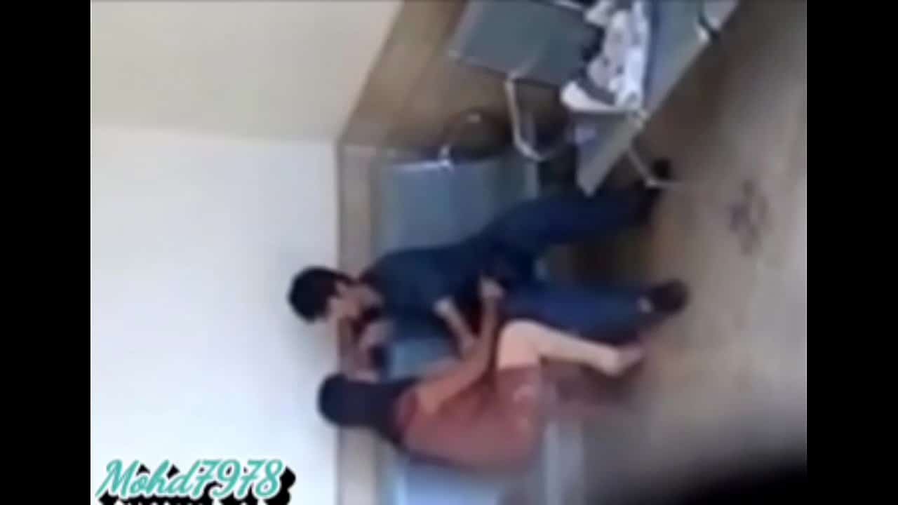 delhi college girl hardcore fingering pussy inside college campus