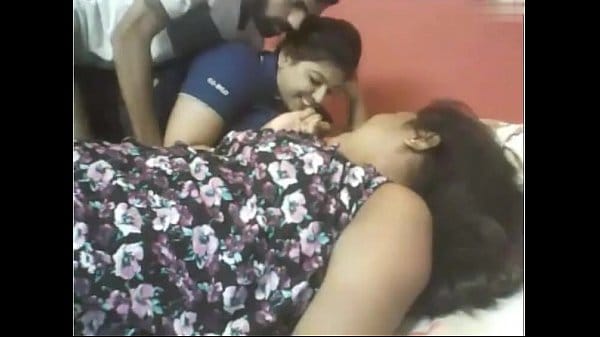 Desi office girls xxx threesome sex with senior boss