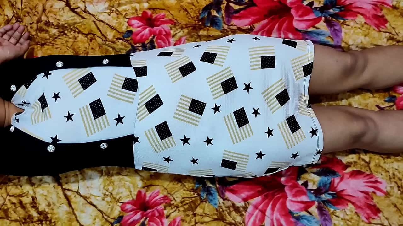 School girl ki hairy chut chodi lover ne desi chudai