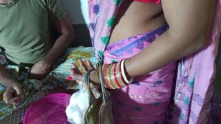 हॉट सौतेली माँ और बेटे की फॅमिली चुदाई मूवी