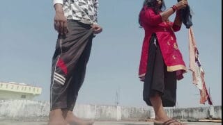 देशी पोर्न हिंदी सेक्सी आंटी और जवान लवर की चुदाई मूवी