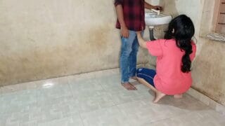 भाभी की चूत के साथ साथ मुंह भी चोदा कॉलेज बॉय ने