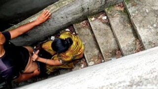 सेक्सी दूधवाली भाभी डॉगी स्टाइल चुदाई छत पे बीएफ सेक्स वीडियो