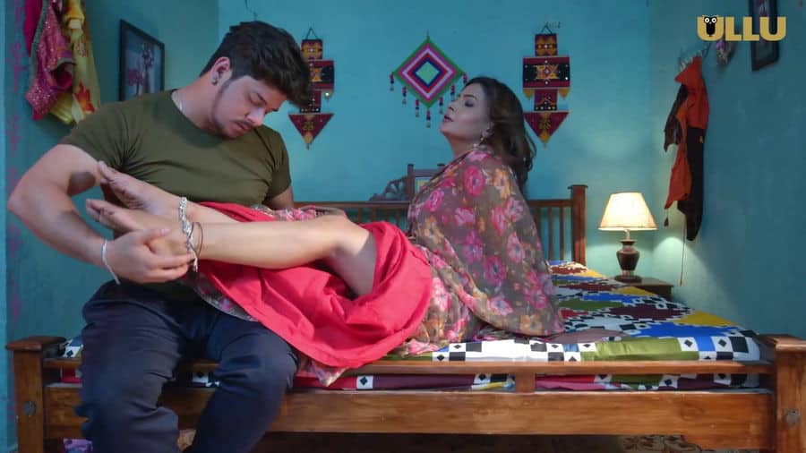 Gaon Ki Garmi Season S04P02E07 2023 Ullu Hindi Hot Web Series