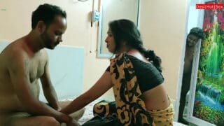 Reality Sex Newly married wife records desi sex MMS for her husband