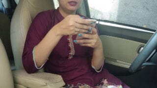 Desi HD Sex Video of Sexy wife Nude video call sex in car with lover outdoor Sex with Hindi audio
